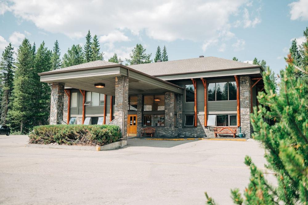 Mountaineer Lodge Lake Louise Exterior foto